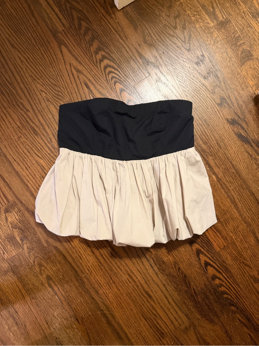 Abercrombie Strapless Peplum Top in Black and Beige